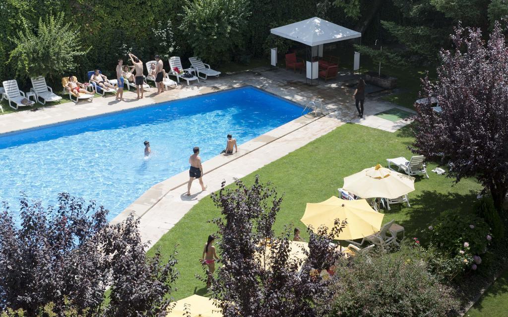 Hotel Restaurant Pessets&SPA Sort Exterior foto
