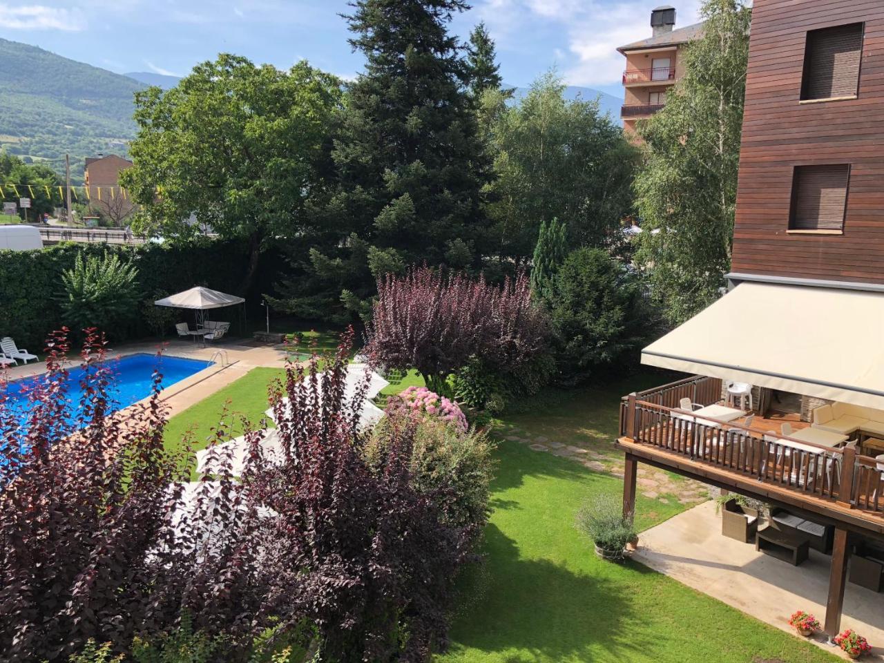 Hotel Restaurant Pessets&SPA Sort Exterior foto